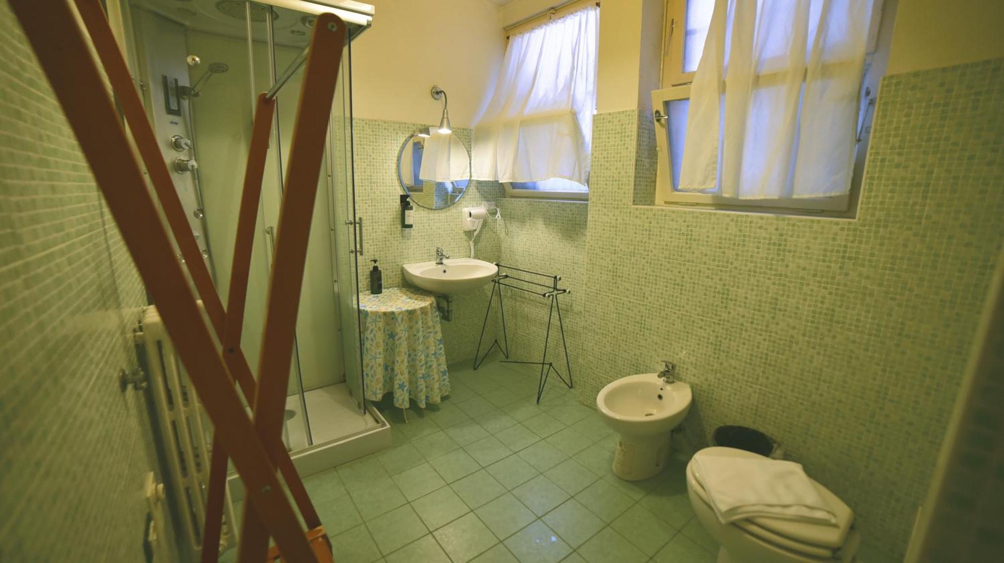 Barcolana Lodge - Hostel Trieste Dış mekan fotoğraf
